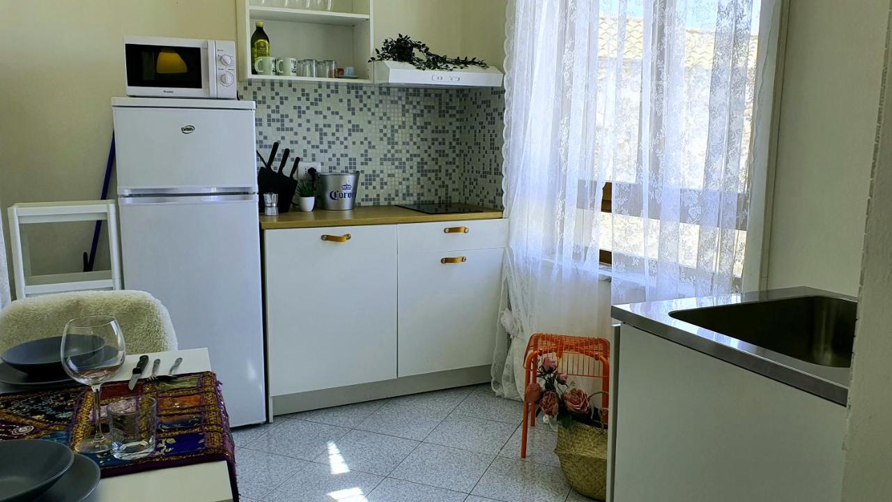 Chafbius Apartment กาญารี ภายนอก รูปภาพ
